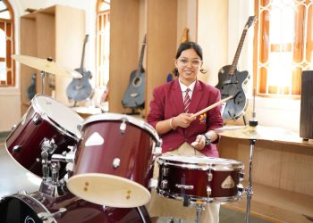 Performing Arts - Guitar