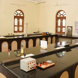 Physics Lab at MIT VGS Pandharpur-1